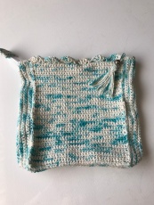 Crochet bag in blue